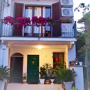 Casa Dei Fiori בית נופש סומה לומברדו