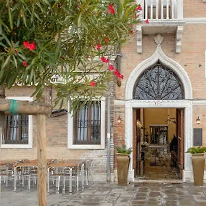 Palazzo Veneziano - Collection Hotel