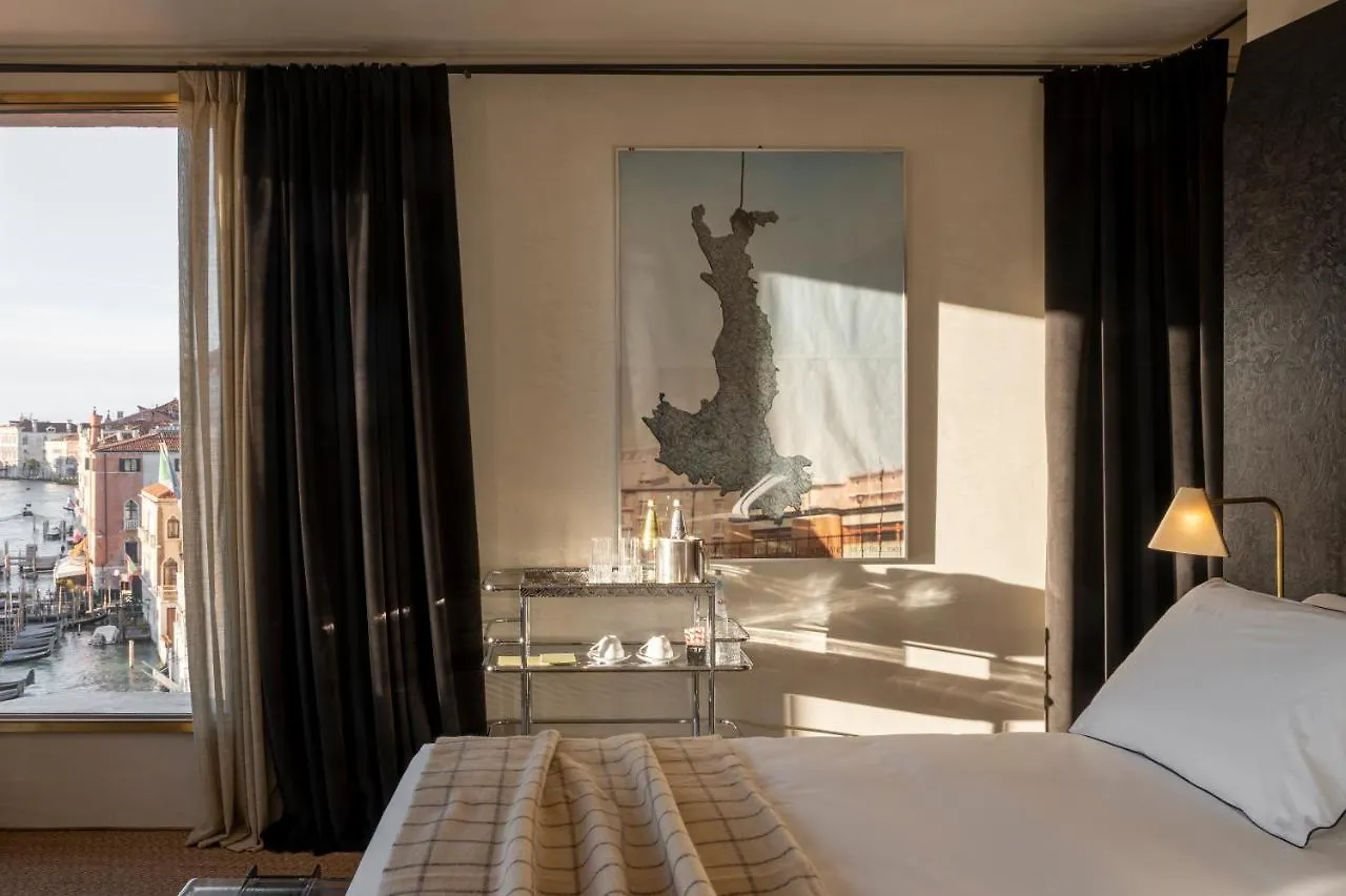 The Venice Venice Hotel