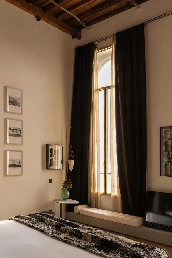 The Venice Venice Hotel
